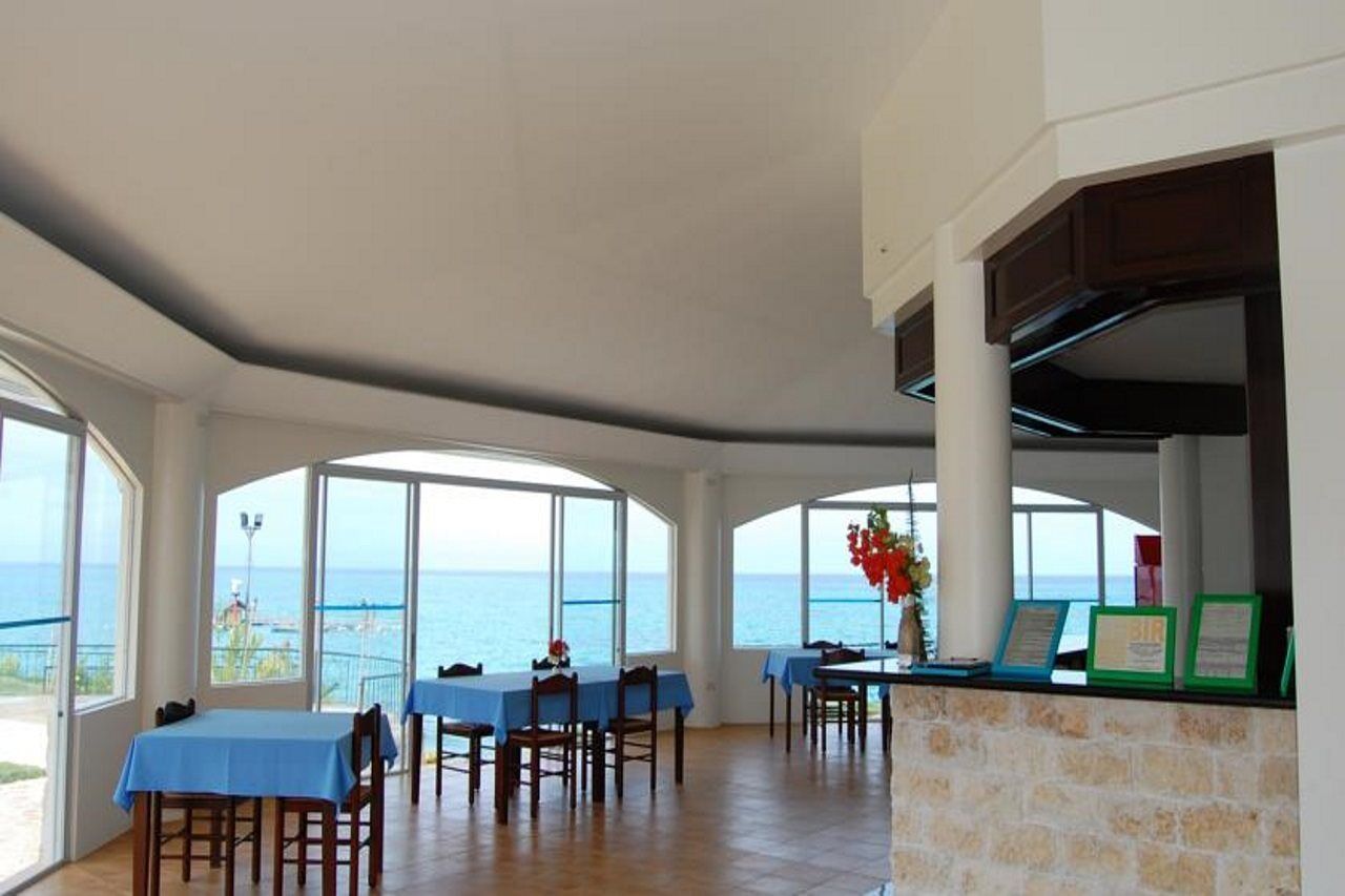 Sherwood Bay Resort & Aqua Sports Inc. Tabalong Esterno foto